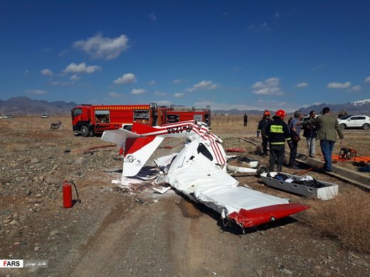 سقوط هواپیمای فوق سبک در کاشمر