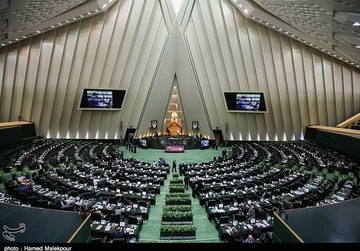 221 برلمانيا يطالبون برد حاسم علي الحادث الارهابي في سيستان وبلوجستان