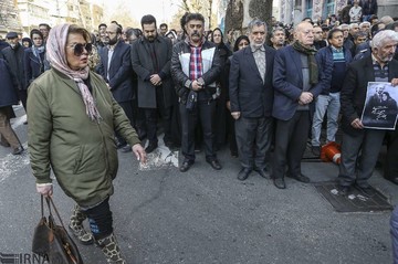 تشییع پیکر پوران شریعت رضوی