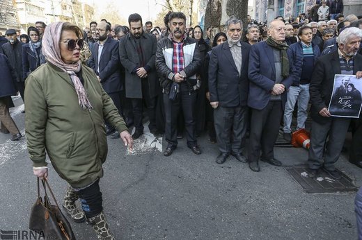 تشییع پیکر پوران شریعت رضوی