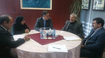 نشست استاندار و مجمع نمایندگان استان چهارمحال‌وبختیاری با رئیس بنیاد مستضعفان 