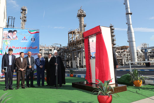 افتتاح و بهره برداری از پروژه کیفیت بنزین و نفت گاز