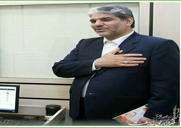 اظهارات نماینده ای که 23هزار رای دارد: من و امضاکنندگان طرح استیضاح رئیس جمهور،هرکدام مان صدهزار نفریم!