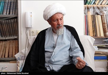 برگزاری مجلس ترحیم آیت‌الله مؤمن از سوی رهبر معظم انقلاب در قم