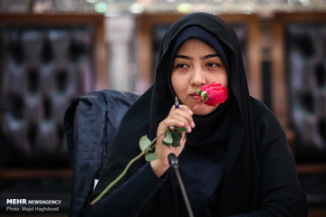 دیدار رئیس مجلس شورای اسلامی با بانوان نماینده