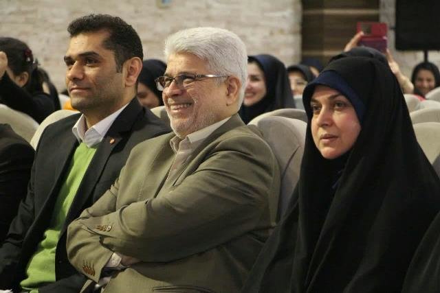 همایش پاسداشت مقام مادر و روز زن جهت تقدیر از بانوان شاغل در شهرداری رشت