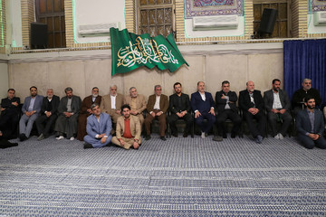 دیدار جمعی از مداحان و ذاکران اهل بیت(ع) با رهبر معظم انقلاب اسلامی