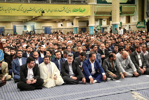 دیدار جمعی از مداحان و ذاکران اهل بیت(ع) با رهبر معظم انقلاب اسلامی