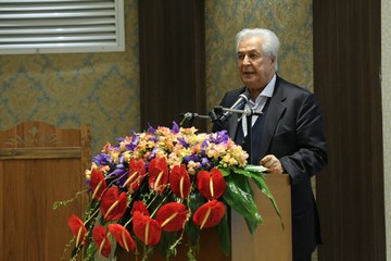 ویژگی اصلی اتاق آینده البرز، تسلط به ادبیات مشترک دولت و بخش خصوصی است.