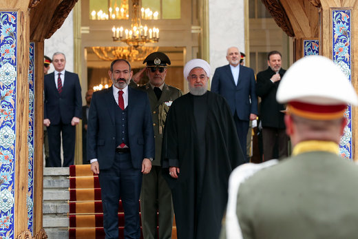 استقبال رسمی دکتر روحانی از نخست وزیر ارمنستان