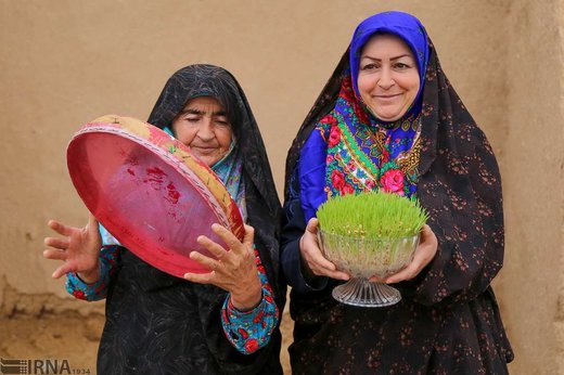 آیین سنتی سمنو پزان شهر درق