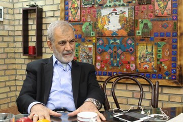 غفوری‌فرد: احمدی‌نژاد قائل‌ بود با امام‌ زمان‌ ارتباط‌ دارد و کسی‌ را قبول‌ نداشت