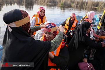کاروان راهیان نور دانشجویان خارجی در مناطق عملیاتی جنوب