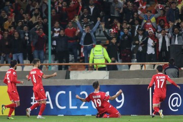 استارت نایب قهرمان با مساوی در آزادی