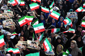 سخنرانی رئیس‌جمهور در ورزشگاه تختی شهرستان لاهیجان