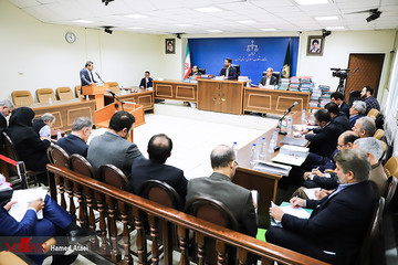 اولین جلسه دادگاه رسیدگی به اتهام مدیر عامل سابق شرکت بازرگانی پتروشیمی و ۱۳ متهم دیگر