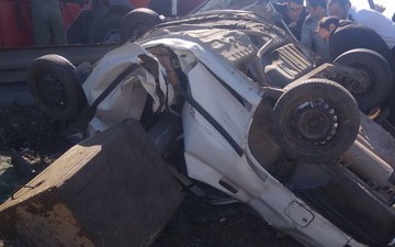 عکس | وقتی پراید به معنی واقعه کلمه فر می‌خورد!