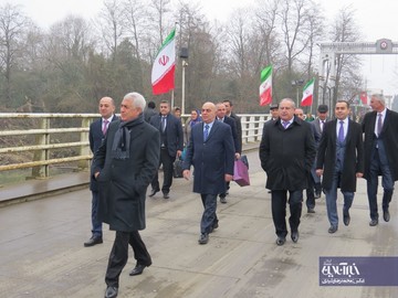 وزیر حمل‌ونقل و مدیرعامل راه‌آهن جمهوری آذربایجان از مرز زمینی آستارا وارد ایران شدند/ تصاویر