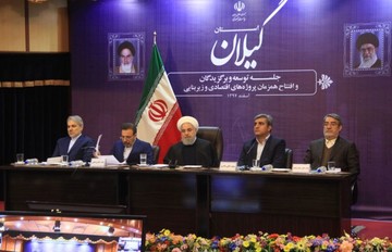 روحانی: آمریکایی‌ها سرمایه‌گذاران خارجی ما را تهدید می‌کنند