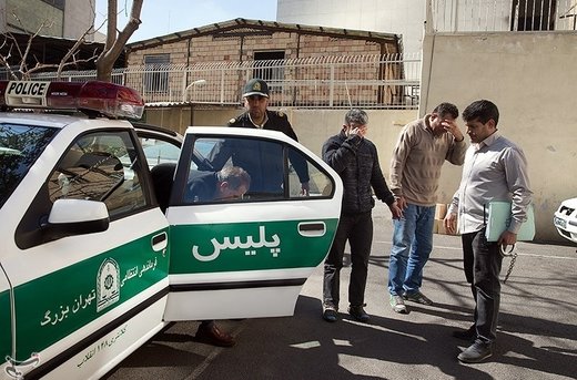 دستگیری سارقان مامورنما