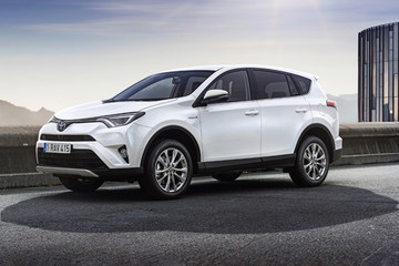 تویوتا راوفور(rav4) شاسی بلند جسور و جذاب