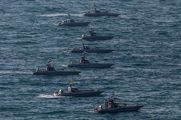 تعرض ۱۱ فروند قایق دزدان دریایی به نفت‌کش ایرانی