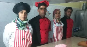 از طعم تلخ فقر تا شیرینی کارآفرینی
