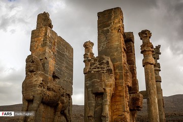 تخت جمشید