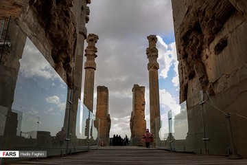 تخت جمشید