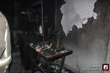 آتش سوزی در کارگاه تولیدی کفش