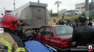 تصادف پراید با تانکر در جاده خاوران