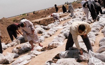 خارج کردن حدود ۵۰۰۰ جسد در موصل