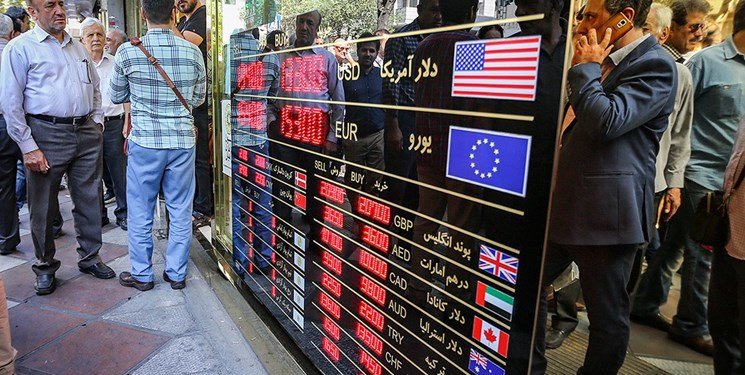 نرخ دلار در روز 21 اسفند
