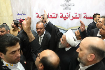 تشرف رئیس جمهور به حرم مطهر امام علی(ع)