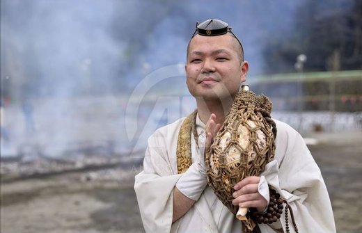 جشنواره راه رفتن روی آتش در ژاپن