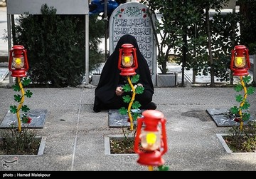 تصاویر | آخرین پنج‌شنبه سال در بهشت زهرا(س) تهران