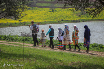 آیین سنتی نوروزخوانی در روستای بالاجاده استان گلستان