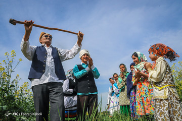 آیین سنتی نوروزخوانی در روستای بالاجاده استان گلستان