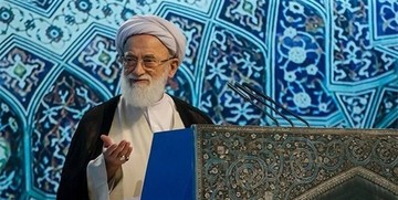 آیت‌الله امامی‌کاشانی: جوانان باید برای اجرای بندبه بند گام دوم انقلاب اسلامی تلاش کنند