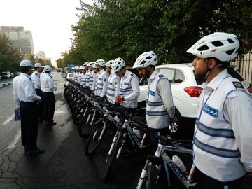 حضور پلیس دوچرخه‌سوار در ۴ منطقه پایتخت/ عکس