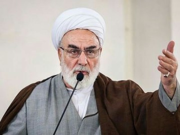 رئیس دفتر مقام معظم رهبری: تکریم خانواده شهدا و ایثارگران ازبرنامه‌های ثابت مقام معظم رهبری است