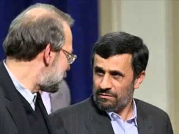 نظر یک اصلاح طلب درباره نزدیک شدن احمدی‌نژاد و برادران لاریجانی به اصلاح‌طلبان