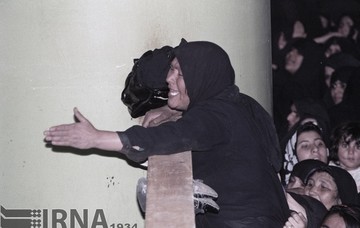 26 اسفند 1373؛درگذشت حجت الاسلام و المسلمین حاج سید احمد خمینی