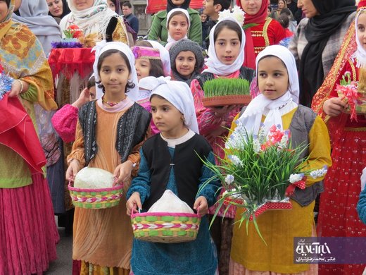 کارناوال استقبال از نوروز ۹۸ در خیابان‌های آستارا