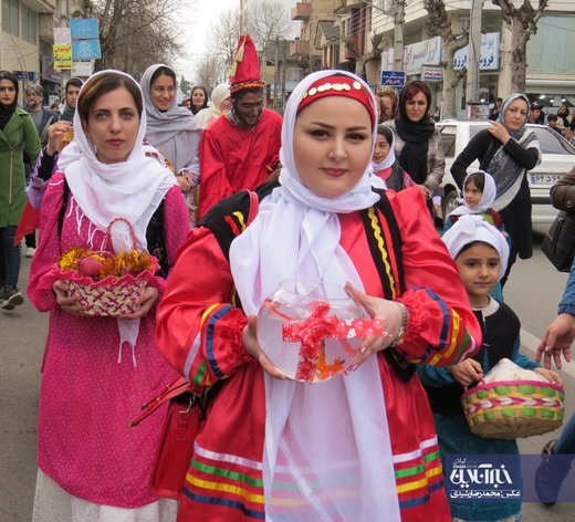 کارناوال استقبال از نوروز ۹۸ در خیابان‌های آستارا