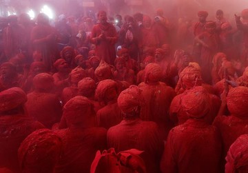 جشنواره رنگ هولی در هند