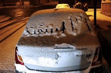 بارش برف در زنجان