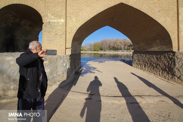 جریان دوباره آب در زاینده‌رود
