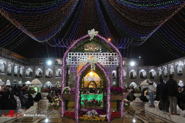 شب سال نو در حرم امام رضا (ع)