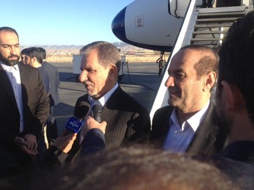 بازدید جهانگیری از مناطق سیل‌زده استان گلستان با بالگرد